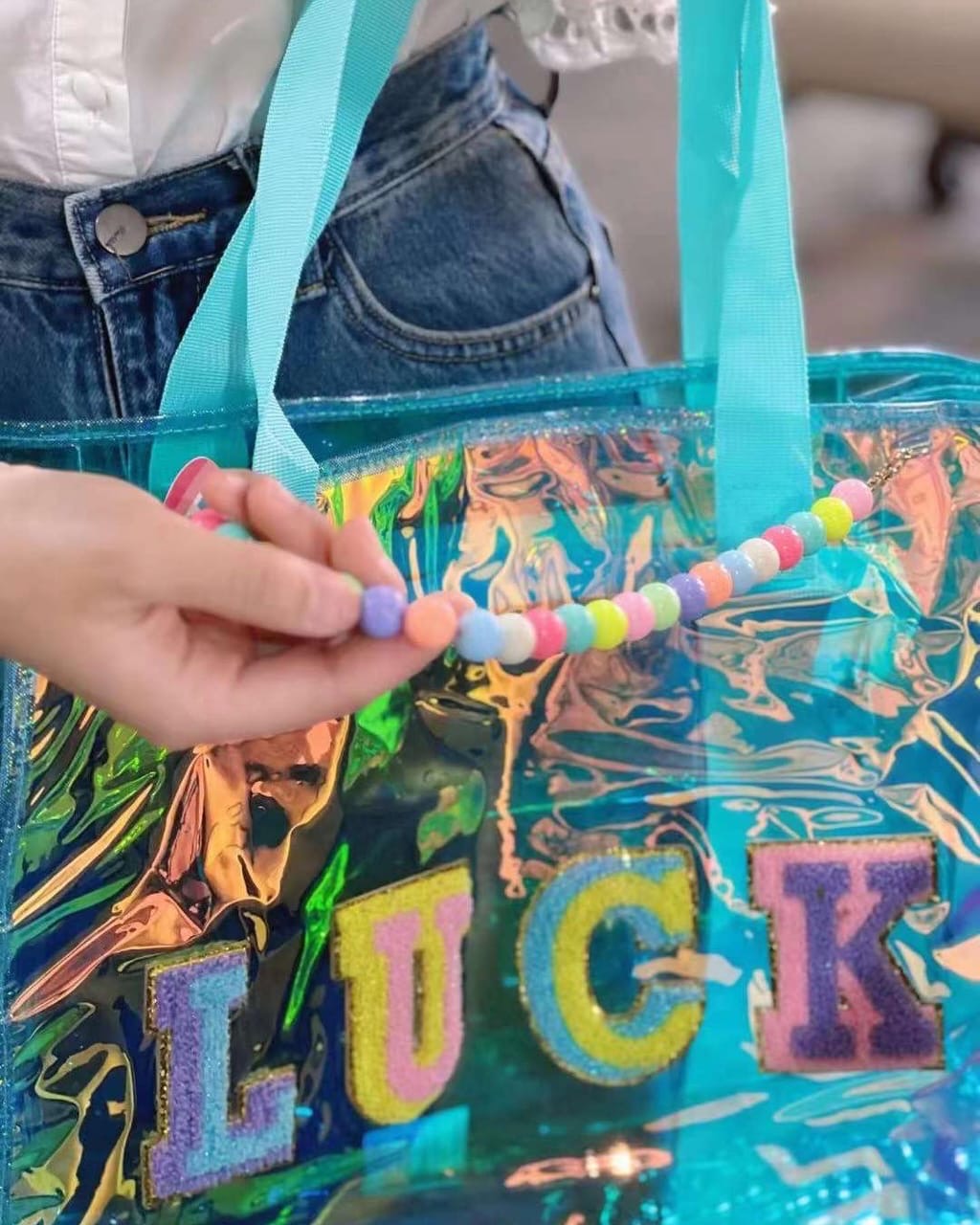 Holographic tote bags