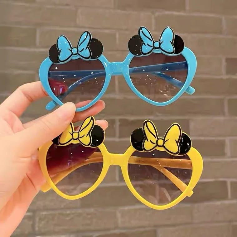 Cute bow sunglasses