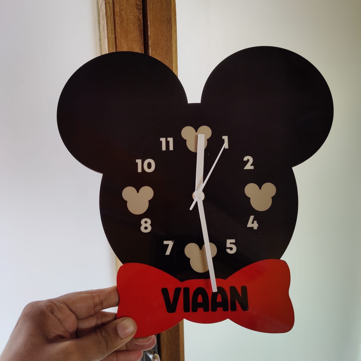 Personalised wall clock (Prepaid only) lo