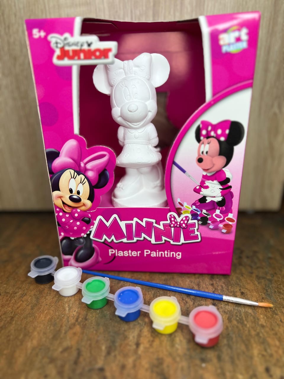 DIY kids colouring kit