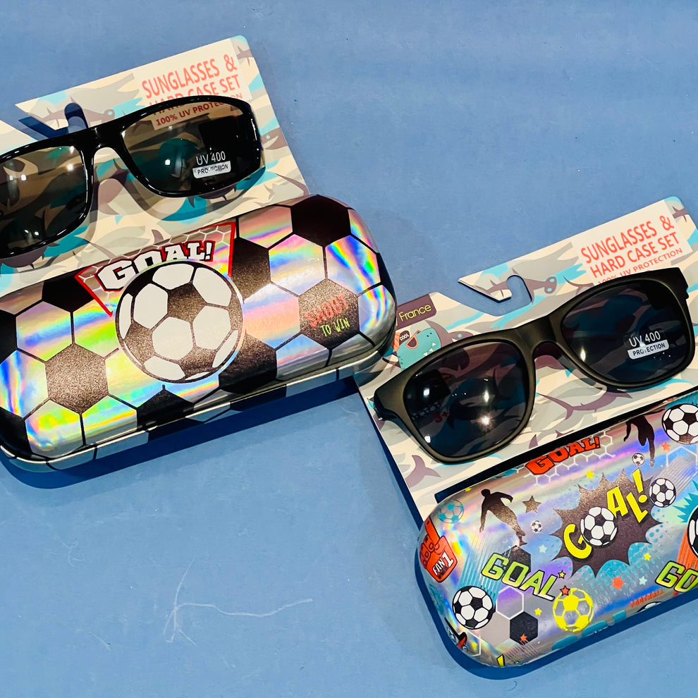 Kids goggle with a case…