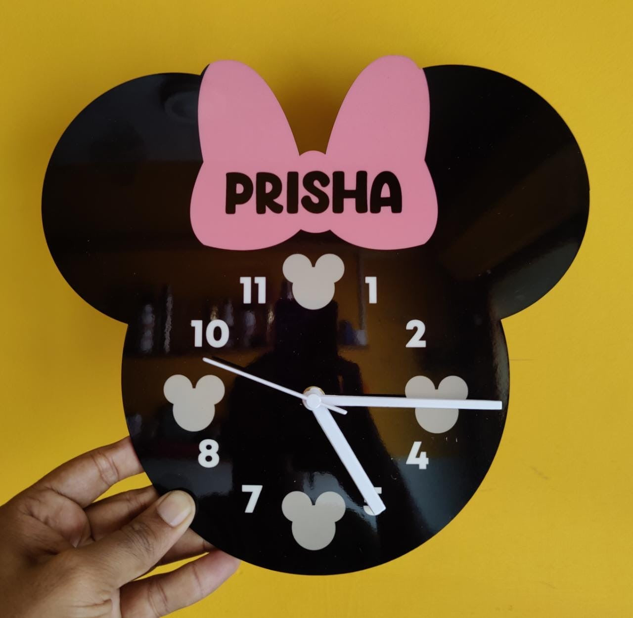 Personalised wall clock (Prepaid only) lo