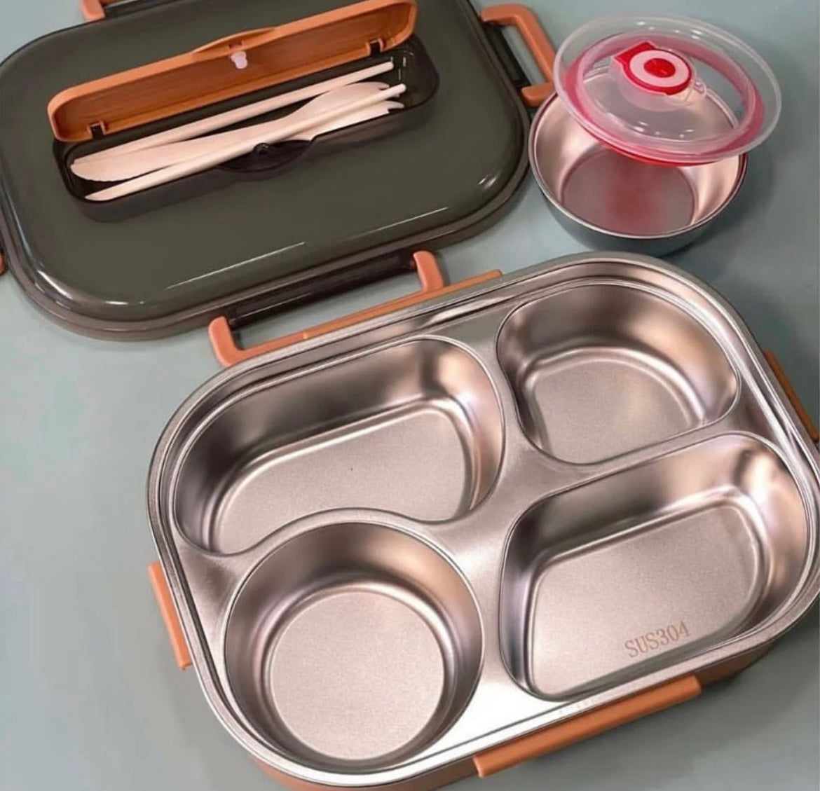 Compartment lunch box with small box